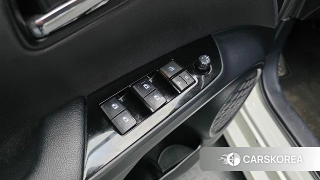Toyota Prius 4th Generation id 4424964 из Кореи 7