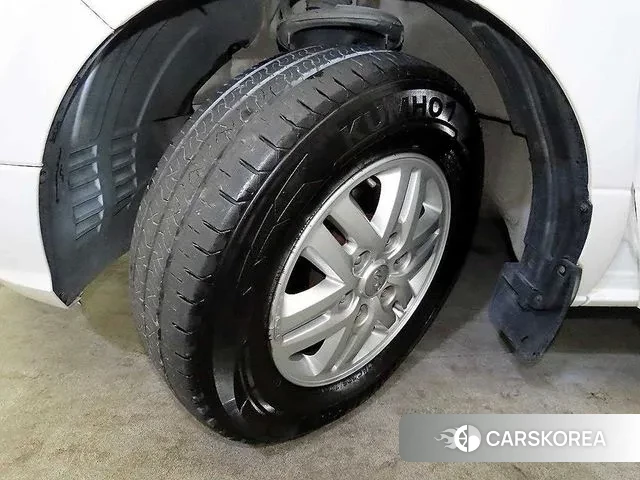 Hyundai The New Grand Starex id 3499876 из Кореи 7