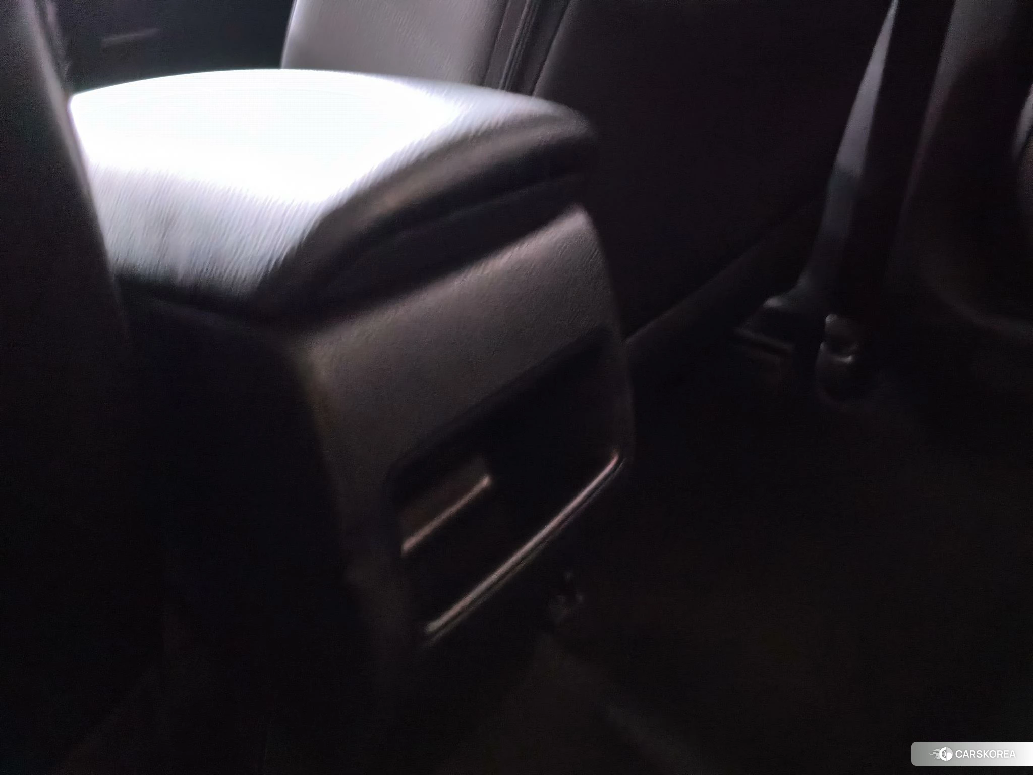 Toyota Corolla id 4467948 из Китая 7