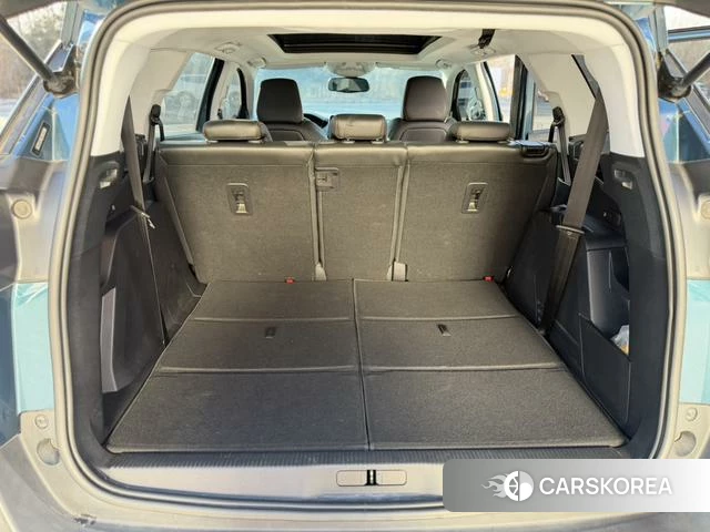 Peugeot 5008 id 3863691 из Китая 7