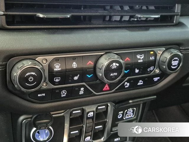 Jeep Wrangler (JL) id 4194376 из Кореи 7