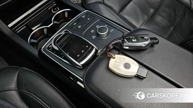 Mercedes-Benz GLE - Class W166 id 4684358 из Кореи 7