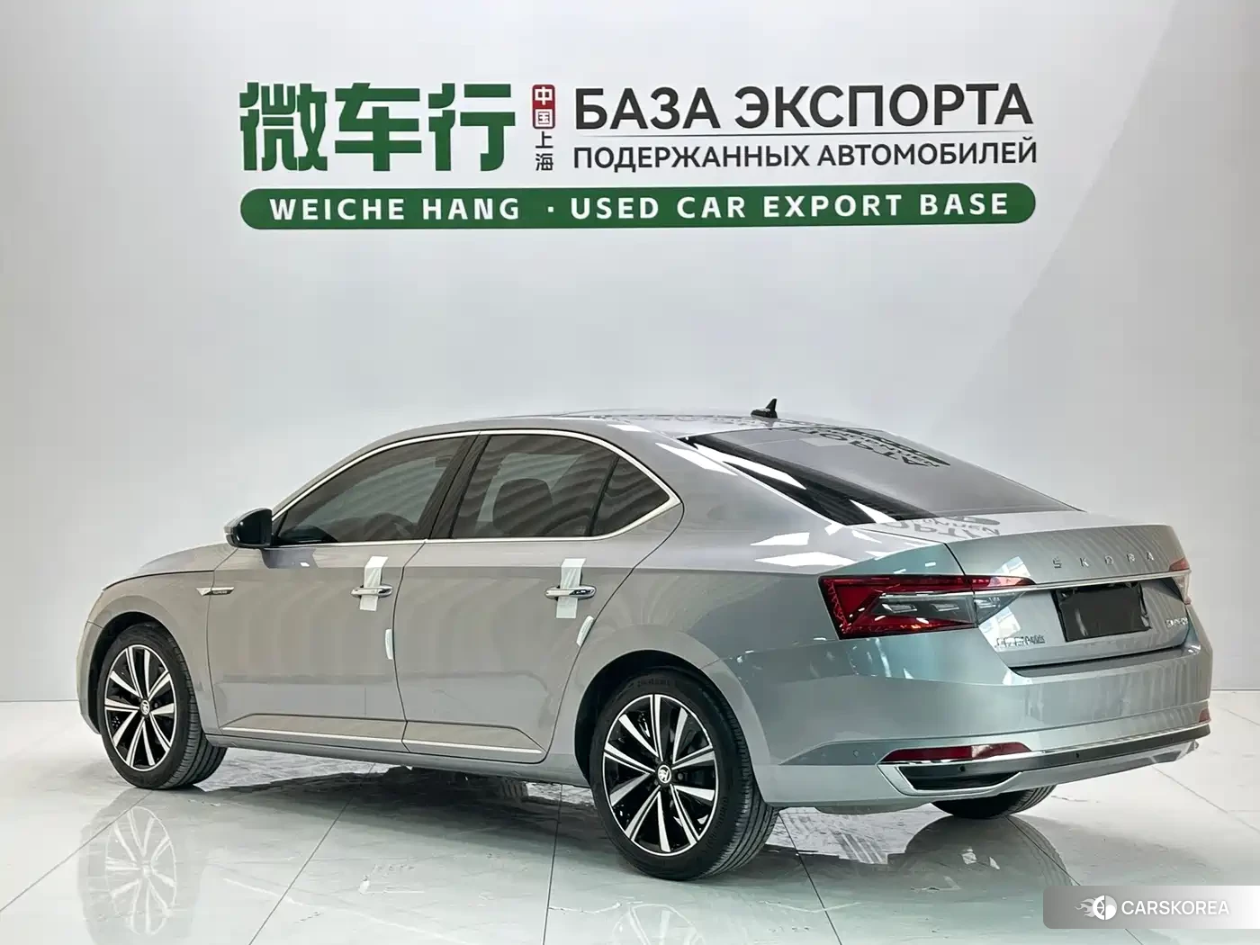 Skoda Superb id 4644512 из Китая 7