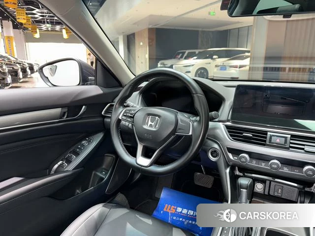Honda Accord id 4353447 из Китая 7