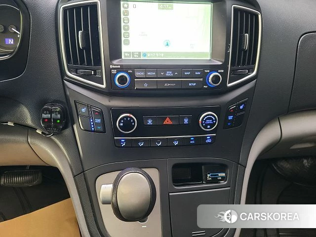 Hyundai The New Grand Starex id 4596044 из Кореи 7