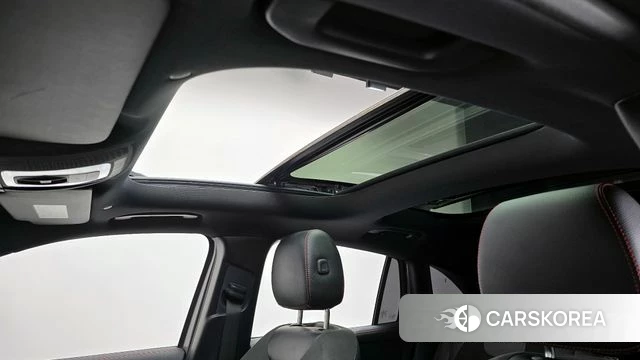 Mercedes-Benz GLA - Class H247 id 3885446 из Кореи 7