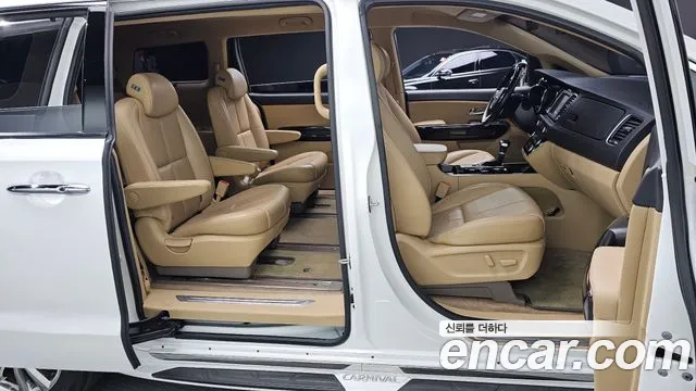 Kia The New Carnival id 2715083 из Кореи 7