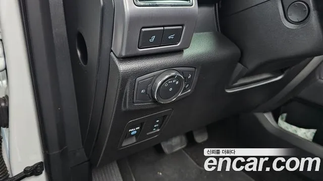 Ford Expeditation id 2686862 из Кореи 7