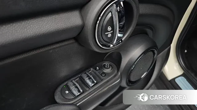 Mini Cooper id 3395971 из Кореи 7