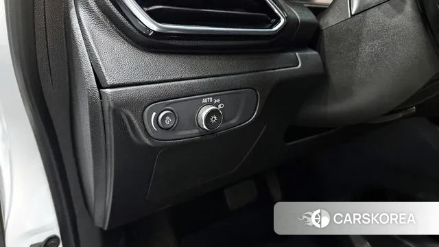 Chevrolet (GM Daewoo) New Bolt EV id 3497702 из Кореи 7