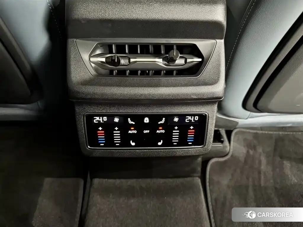 Audi A6L e-tron id 4538840 из Китая 7