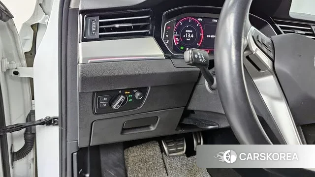 Volkswagen Passat GT (B8) id 3383847 из Кореи 7