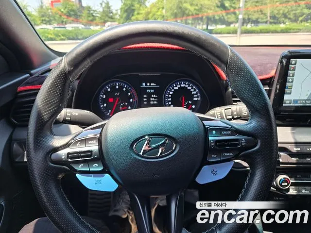 Hyundai Veloster (JS) id 2850686 из Кореи 7