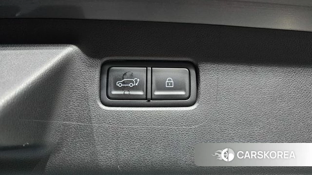 Hyundai Santa Fe (MX5) id 3909448 из Кореи 7