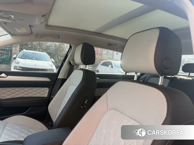 Volkswagen Magotan id 4198971 из Китая 7