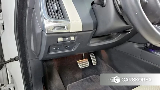 Jaguar E-PACE id 3107396 из Кореи 7