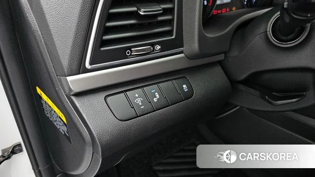 Hyundai Avante AD id 4430621 из Кореи 7