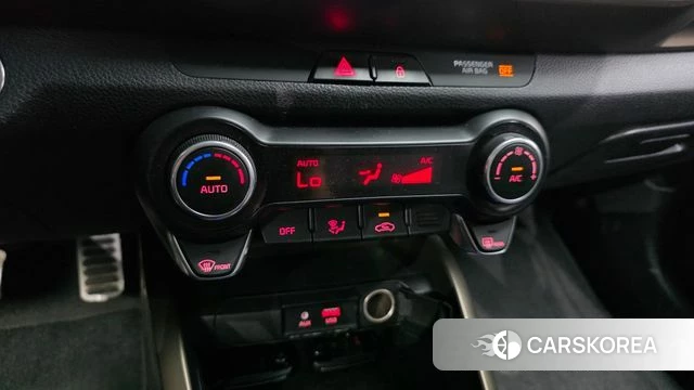 Kia Stonic id 4502605 из Кореи 7