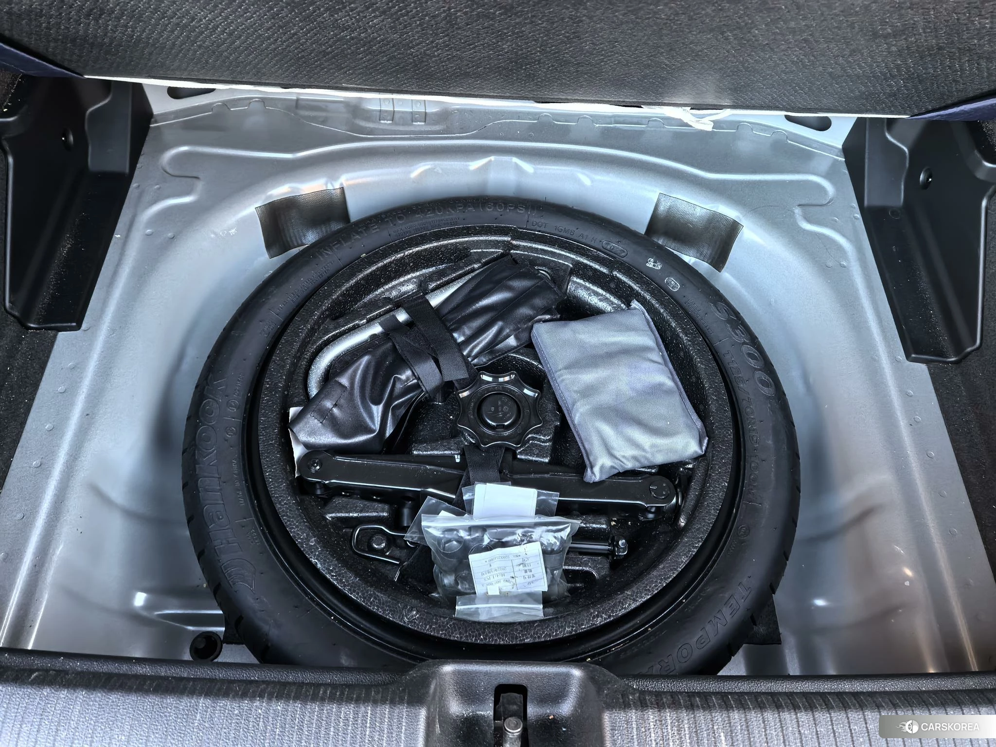 Audi Q2L id 4510774 из Китая 7