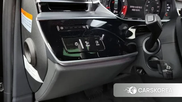 Audi A8 (D5) id 3295723 из Кореи 7