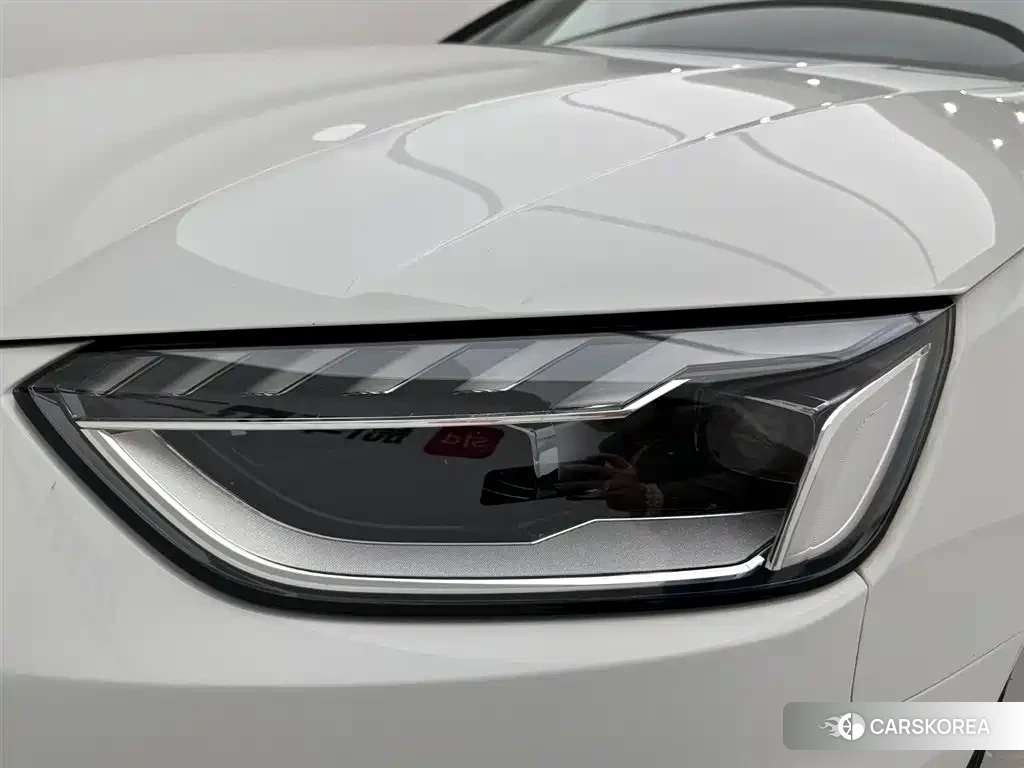 Audi A4L id 4669288 из Китая 7