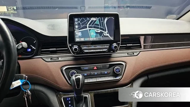 Hyundai The New Grand Starex id 3494500 из Кореи 7