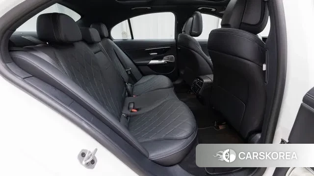 Mercedes-Benz E-Class W214 id 3026608 из Кореи 7