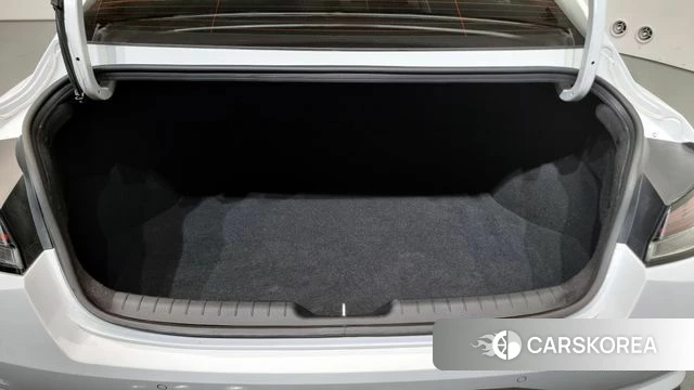 Hyundai Avante (CN7) id 4232210 из Кореи 7