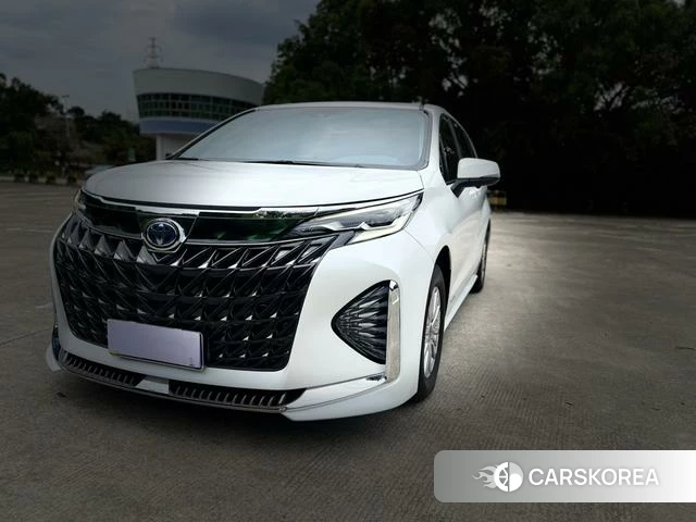 Toyota Saina id 4266049 из Китая 7