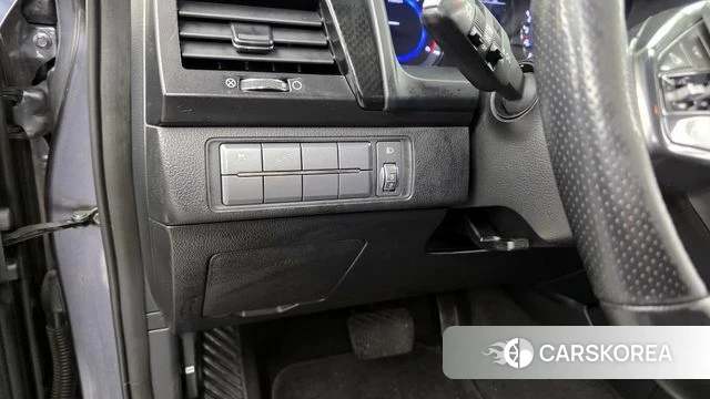 Ssangyong Rexton Sports id 3885605 из Кореи 7