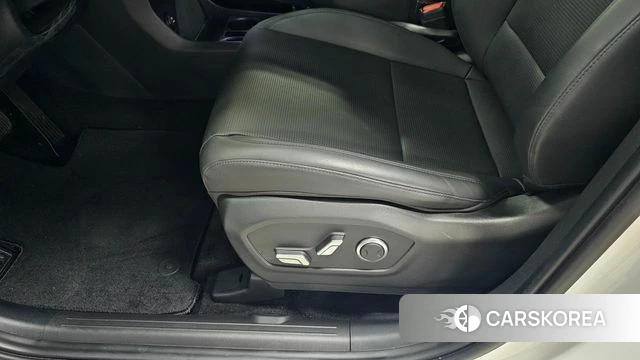 Hyundai Santa Fe (MX5) id 3864139 из Кореи 7