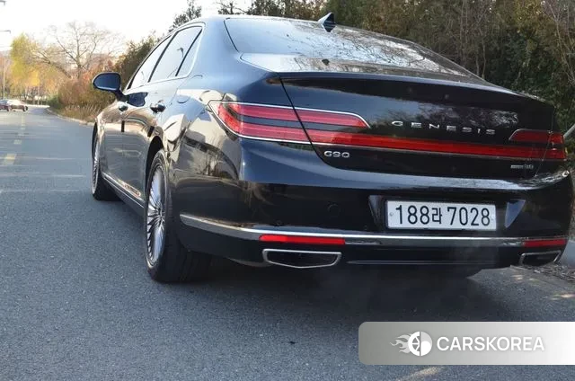 Genesis G90 id 3522564 из Кореи 7