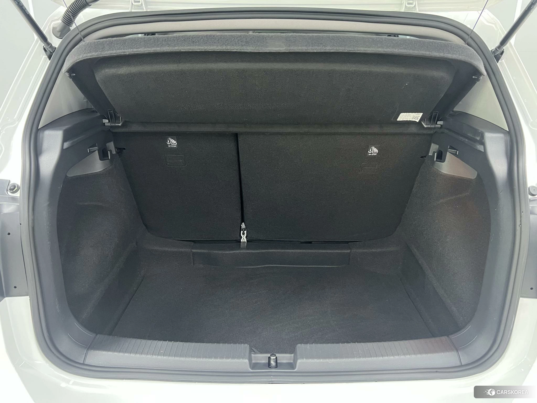 Volkswagen Exploring the shadow id 4493058 из Китая 7