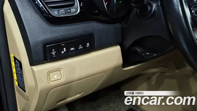 Kia The New Carnival id 2928324 из Кореи 7