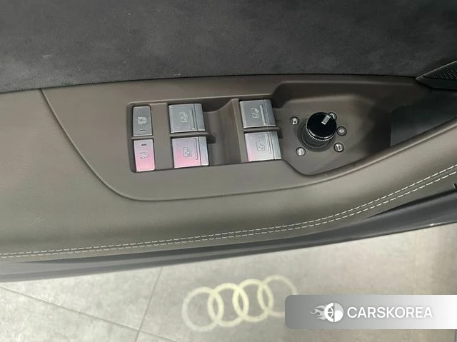 Audi A7 (4K) id 3837849 из Кореи 7