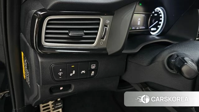 Kia Niro id 4403317 из Кореи 7