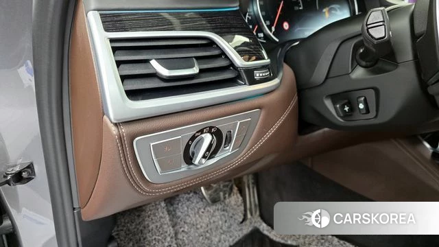 BMW 7 Series (G11) id 3861610 из Кореи 7