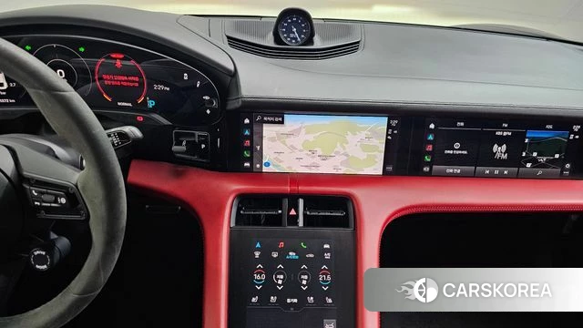 Porsche Taycan id 3964345 из Кореи 7