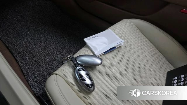 Hyundai Grandeur (GN7) id 4308815 из Кореи 7