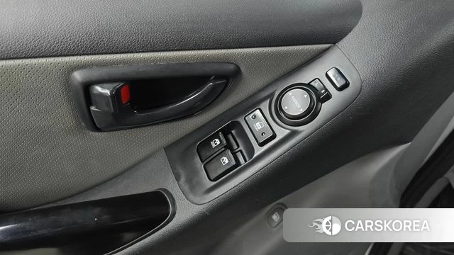 Hyundai The New Grand Starex id 3828283 из Кореи 7