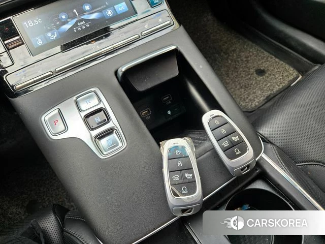 Hyundai The New Grandeur IG id 4697515 из Кореи 7