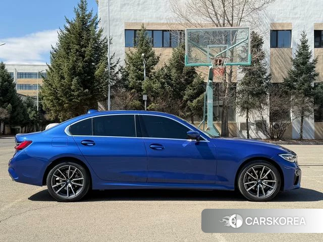 BMW 3 series id 4182528 из Китая 7
