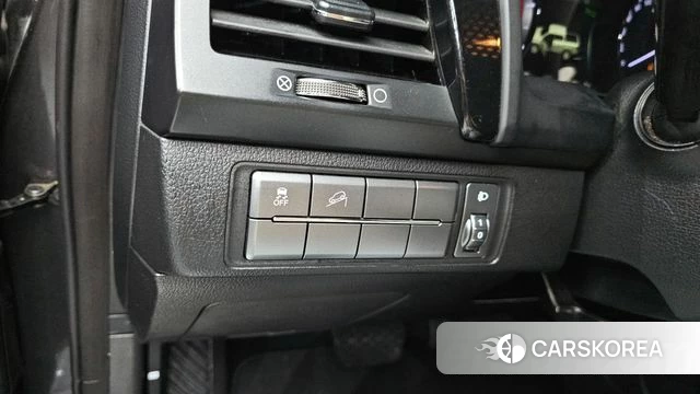Ssangyong Rexton Sports Cannes id 4284841 из Кореи 7