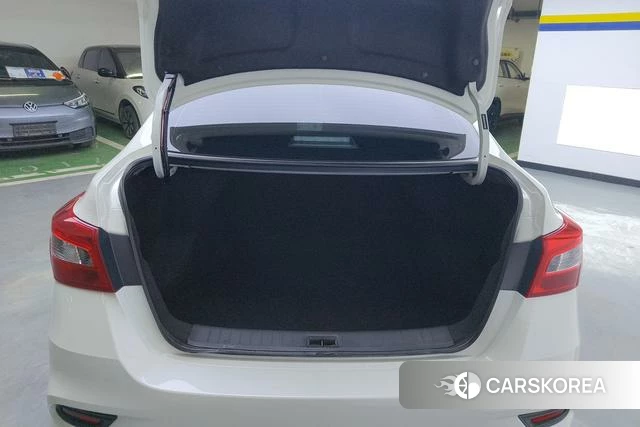 Nissan Xuan Yi id 3908961 из Китая 7