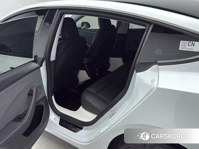 Tesla Model 3 id 3939441 из Китая 7