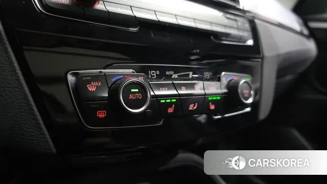 BMW X1 (F48) id 3742554 из Кореи 7