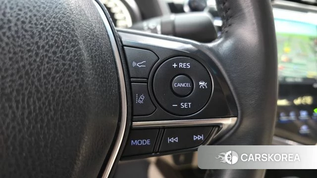 Toyota Camry (XV70) id 3955852 из Кореи 7