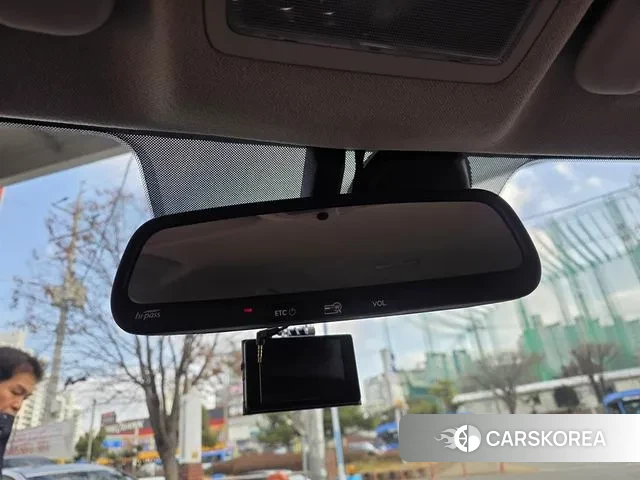 Hyundai Venue id 3517196 из Кореи 7