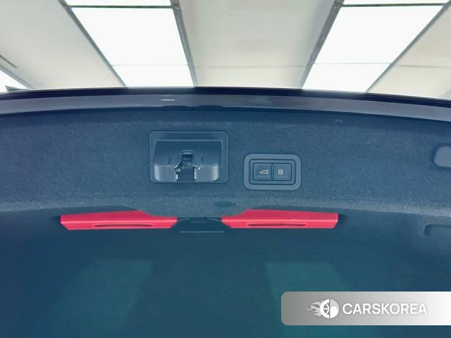 Audi A6L id 4258627 из Китая 7