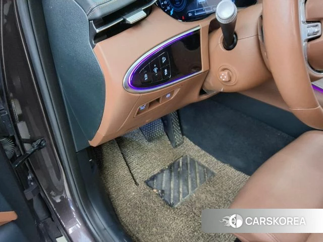 Genesis GV70 id 4511530 из Кореи 7